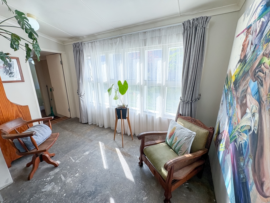 5 Bedroom Property for Sale in Quigney Eastern Cape
